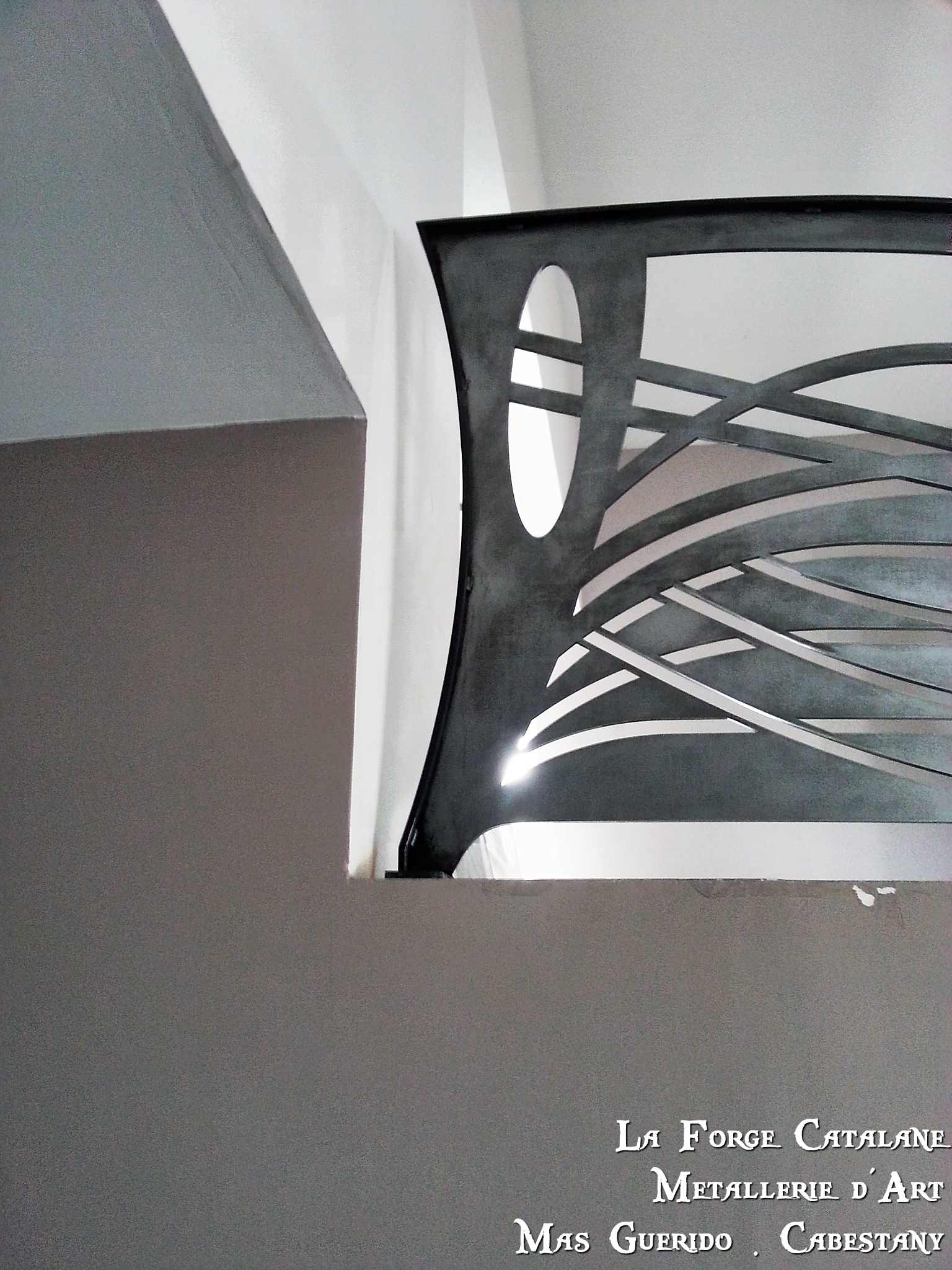 detail garde corps cintre decoupe laser forge catalane 7.jpg